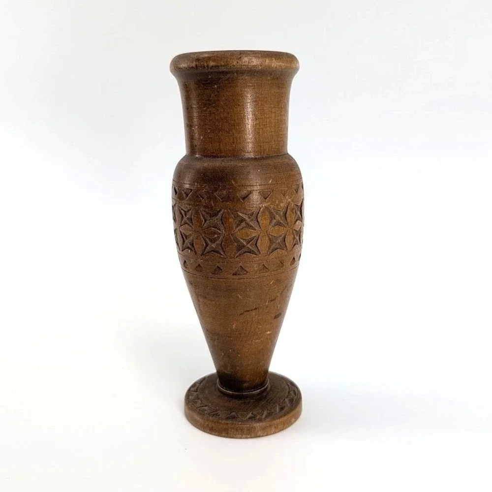 Antique Hand-Turned Carved Wooden Bud Vase Folk Art Primitive Decor c. 1900–1940